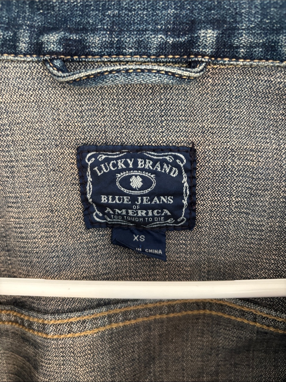 Lucky Brand Denim Jacket in Medium Blue Wash - Picture 2 of 3